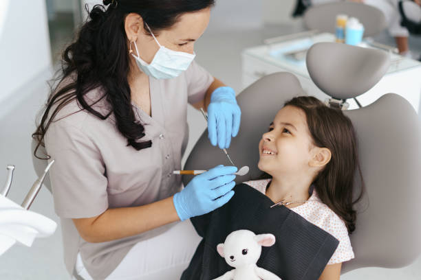 Best Emergency Dental Care for Broken or Chipped Teeth in Sheboygan Falls, WI